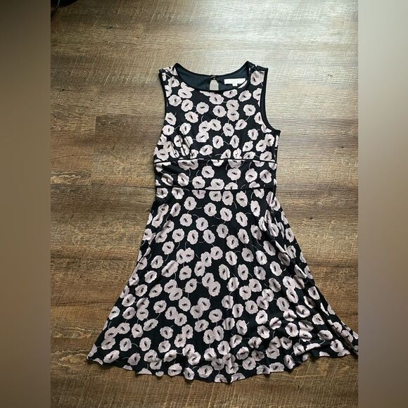 LOFT soft fit & flare dress sz small A line black neutral tones EUC rayon tencel - Picture 4 of 13